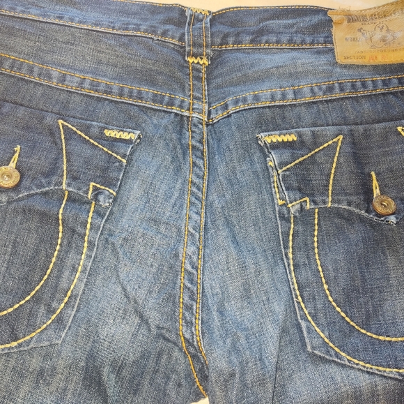 Cut off True religion - Picture 3 of 4